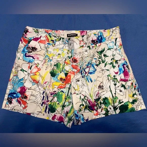 Express - Multi-color Floral Shorts - Picture 1 of 7